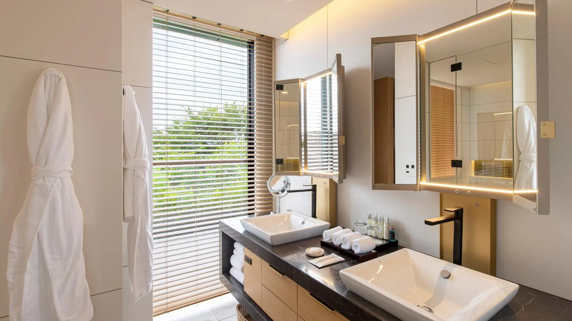 The Hotel Seiryu Kyoto Kiyomizu - A Member Of The Leading Hotels Of The World-